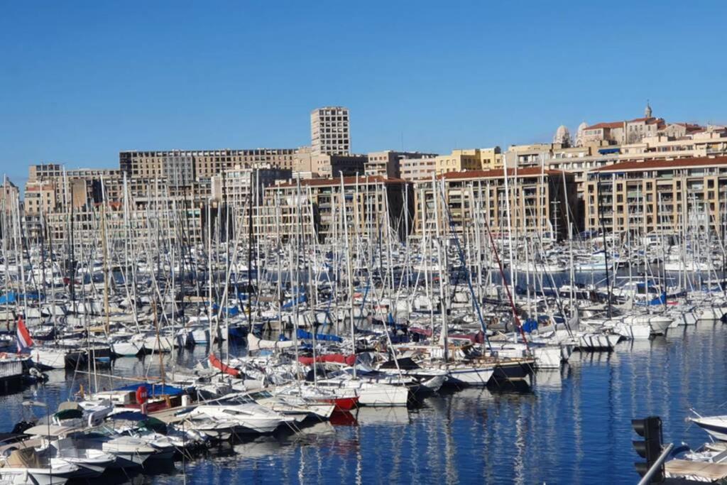 Grand Loft En Plein Coeur Du Vieux-Port Apartment Marseille Exterior photo