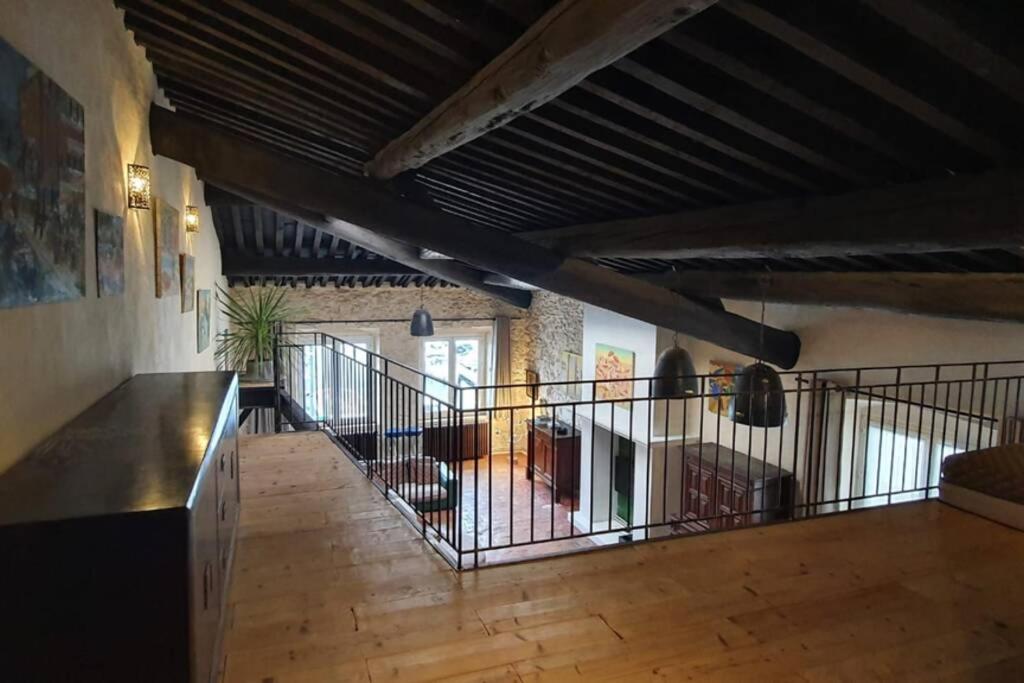 Grand Loft En Plein Coeur Du Vieux-Port Apartment Marseille Exterior photo